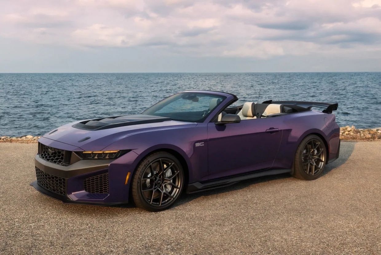 2027 Ford Mustang Dark Horse SC Convertible