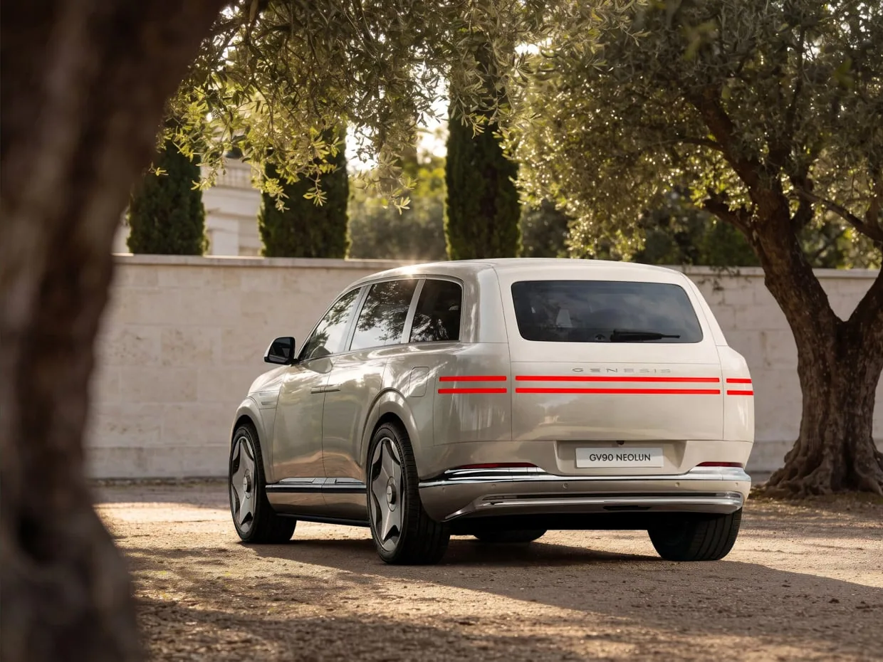 2027 Genesis GV90