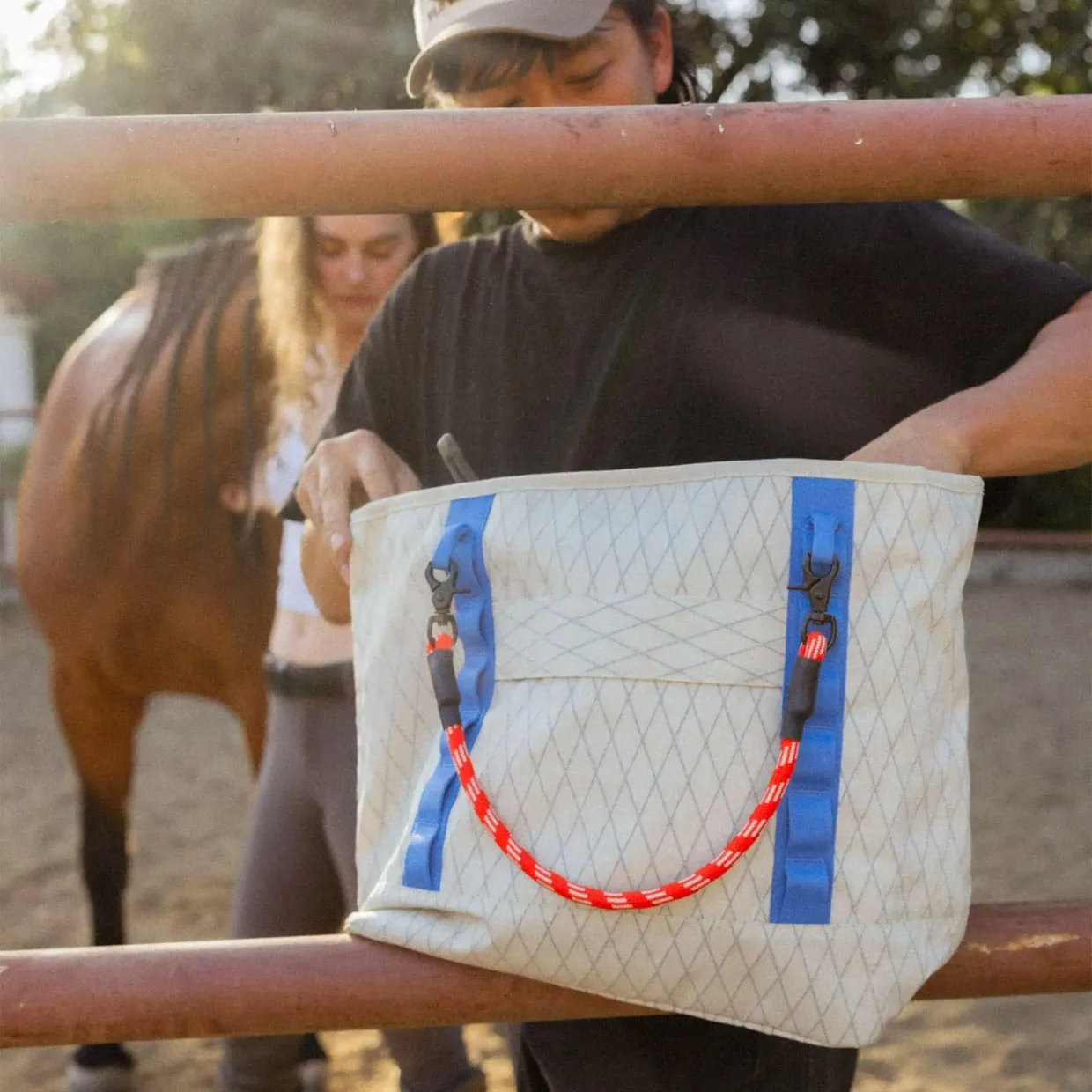 Nomadix DayTripper Tote
