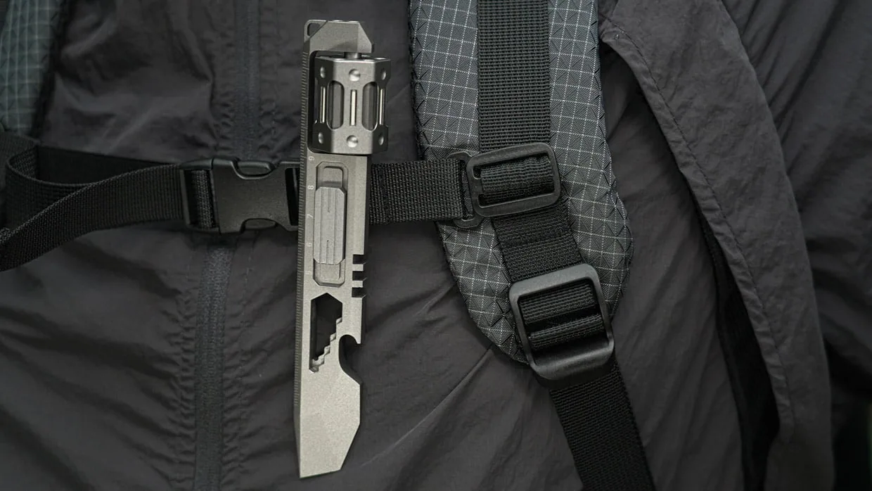 Rixel Revolver Multitool Pry Bar
